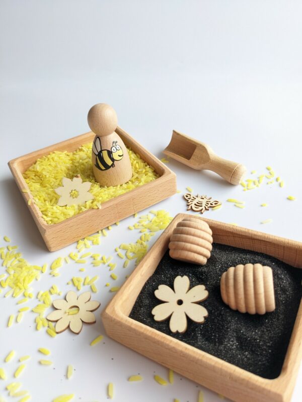 Little Ones: buzzy bee sensory kit