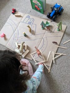 Little Ones: open ended farm play