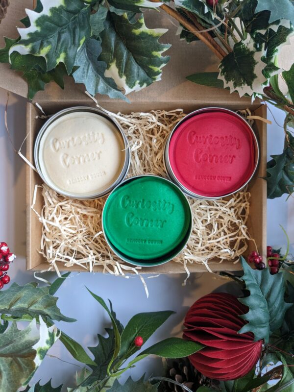 Little Ones: festive sensory dough trio