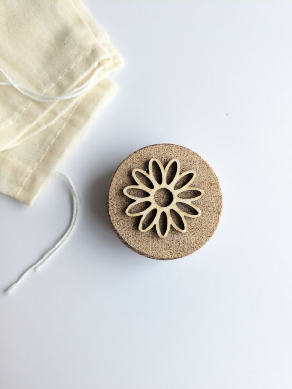 Little ones: handmade wooden stamper Daisy