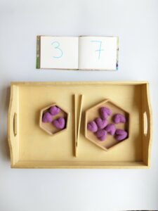 Little Ones Play: Montessori Transferring tray for 2 to 3 year olds